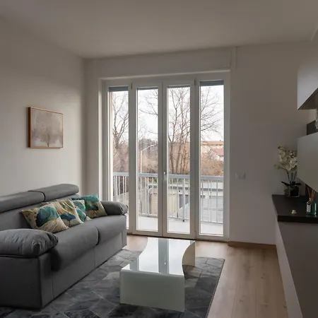 Elegant Biella, Near Hospital ! Διαμέρισμα Gaglianico